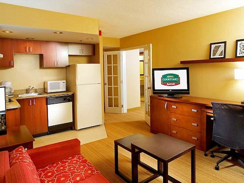 Готель Courtyard Waterbury Downtown Екстер'єр фото