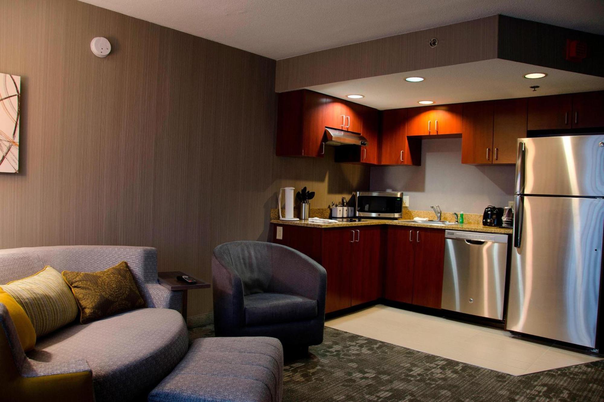 Готель Courtyard Waterbury Downtown Екстер'єр фото
